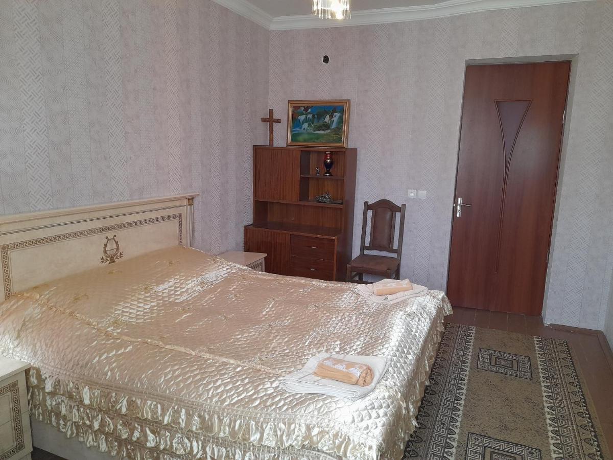 Udabno Naili Hotel Екстериор снимка